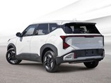 2027 Kia Seltos LX image 3