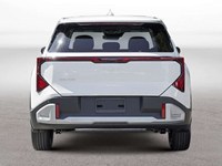 2027 Kia Seltos LX FWD