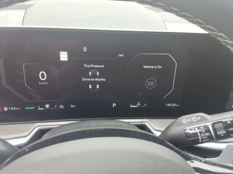 2025 Kia Sorento X-Line Limited AWD w/Black Interior