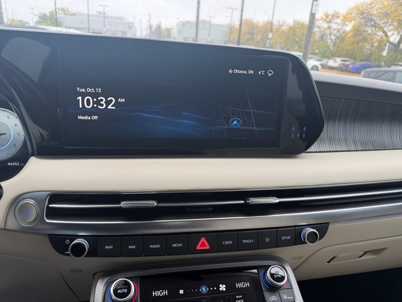 2024 Hyundai Palisade Ultimate Calligraphy w/Beige 7-Passenger AWD
