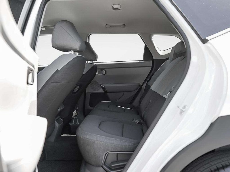 2027 Kia Seltos LX FWD