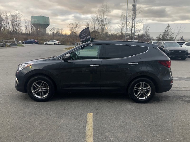 2018 Hyundai Santa Fe Sport 2.4L Premium | 2 Sets of Wheels Included!