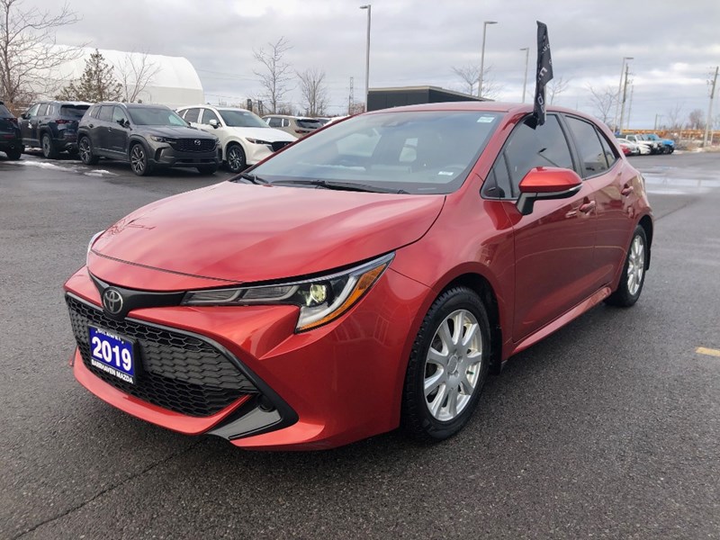 2019 Toyota Corolla Hatchback SE | 2 Sets of Wheels Included & Remote Starter