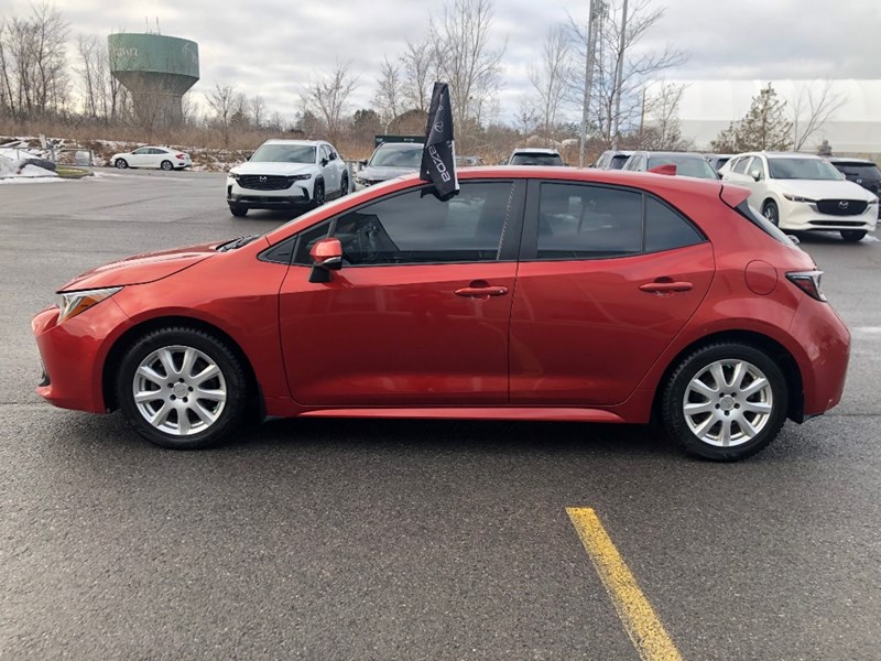 2019 Toyota Corolla Hatchback SE | 2 Sets of Wheels Included & Remote Starter