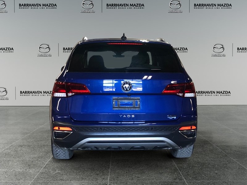 2023 Volkswagen Taos Highline 4MOTION