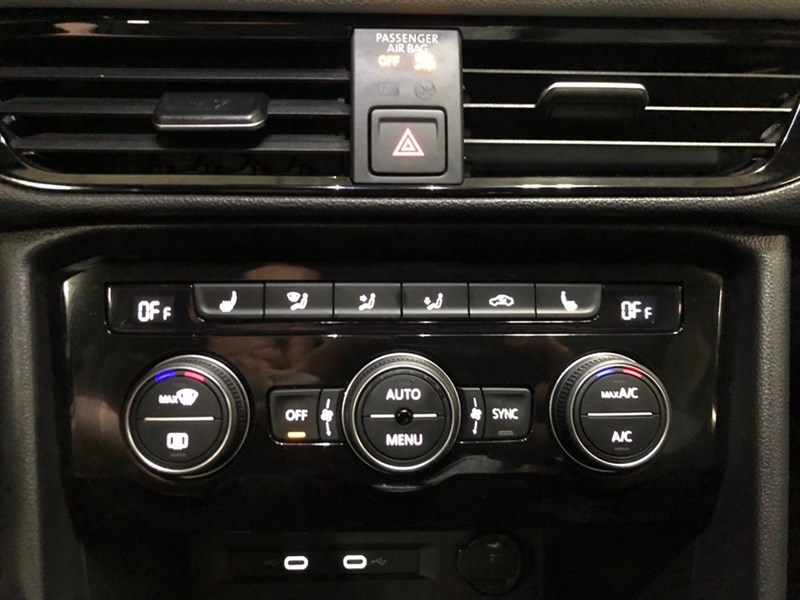 2023 Volkswagen Taos Highline 4MOTION