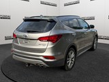 2017 Hyundai Santa Fe Sport 2.0T Limited (A6) image 5