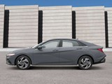 2026 Hyundai Elantra HEV Luxury w/Two-Tone Interior image 3