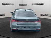 2022 Hyundai Elantra HEV Preferred DCT