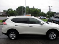 2015 Nissan Rogue AWD 4dr SV '' AS TRADED ''