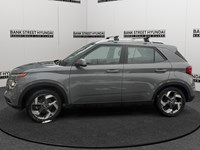 2022 Hyundai Venue Trend IVT
