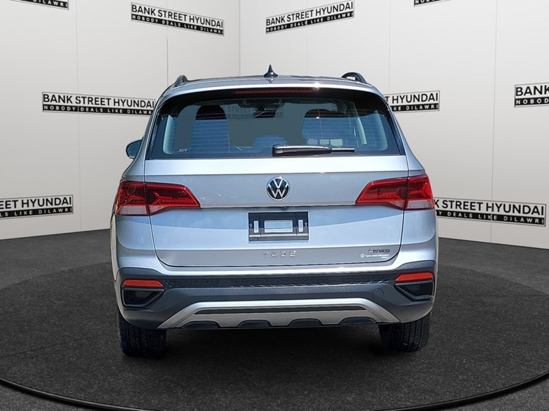 2024 Volkswagen Taos Trendline 4MOTION