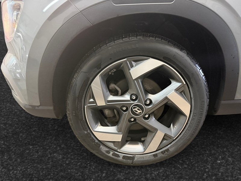 2022 Hyundai Venue Trend IVT