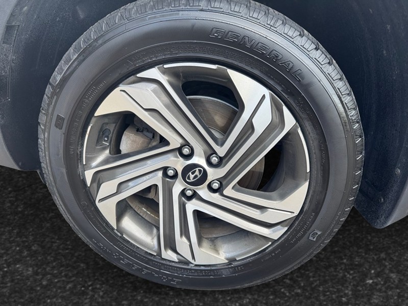 2022 Hyundai Santa Fe Preferred AWD