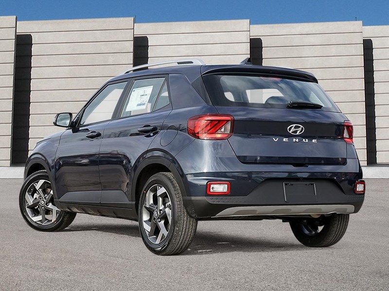 2026 Hyundai Venue Ultimate IVT w/Denim Interior