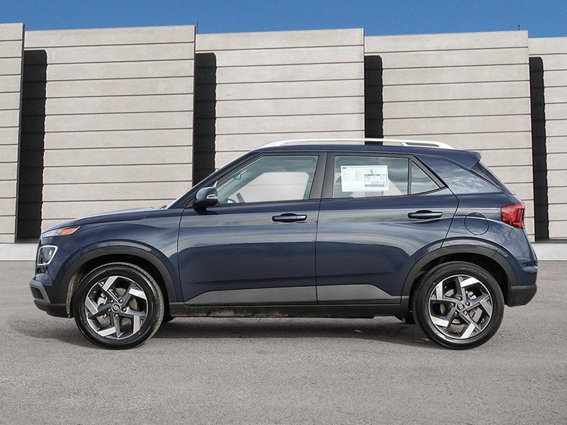 2026 Hyundai Venue Ultimate IVT w/Denim Interior