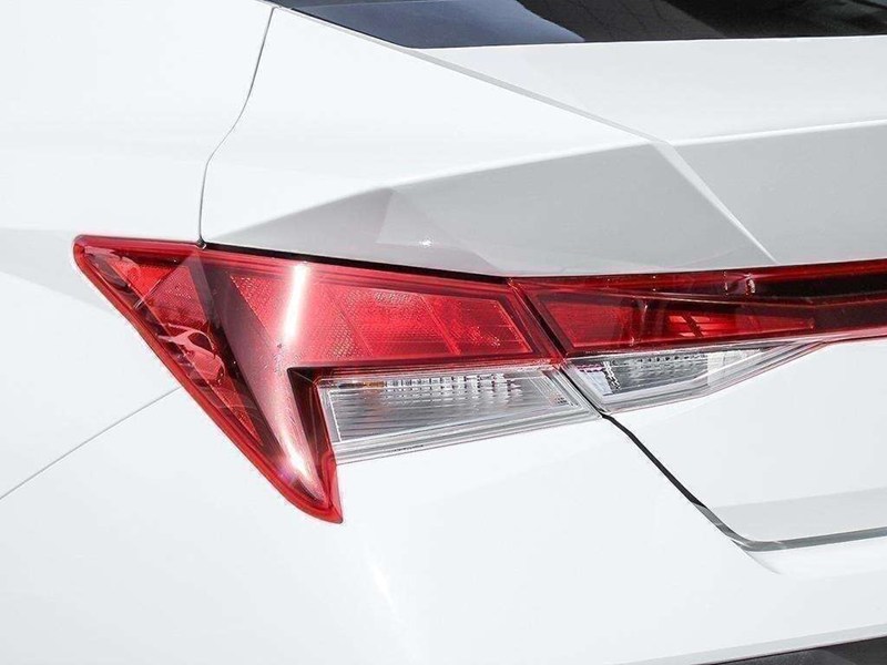 2026 Hyundai Elantra Preferred IVT w/Tech Pkg