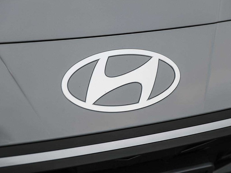 2026 Hyundai Elantra Preferred IVT