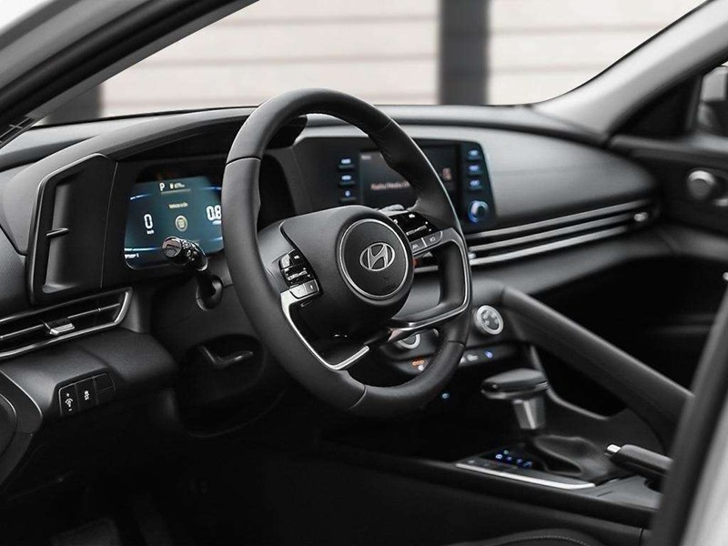 2026 Hyundai Elantra Preferred IVT
