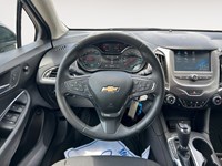 2017 Chevrolet Cruze 4dr Sdn 1.4L LT w/1SD