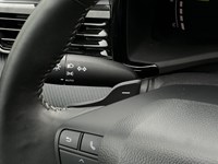 2025 Toyota Camry SE Hybrid - One Owner - Clean CarFax