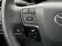 2025 Toyota Camry SE Hybrid - One Owner - Clean CarFax