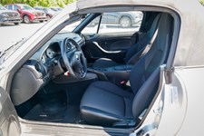 2002 Mazda MX-5 Miata Auto - Inc. 2 Year / 40,000 KM Powertrain Warranty