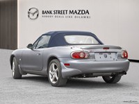 2003 Mazda MX-5 Miata Shinsen Edition - Inc. 2 Year / 40,000 KM Powertrain Warranty