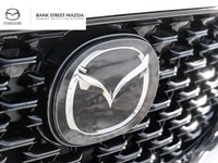 2025 Mazda PRO-XROSS GX AWD