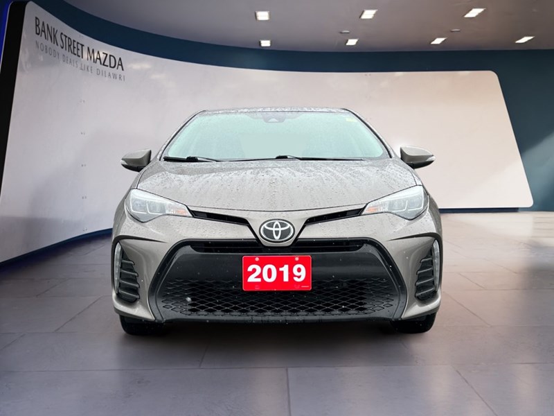 2019 Toyota Corolla SE Manual