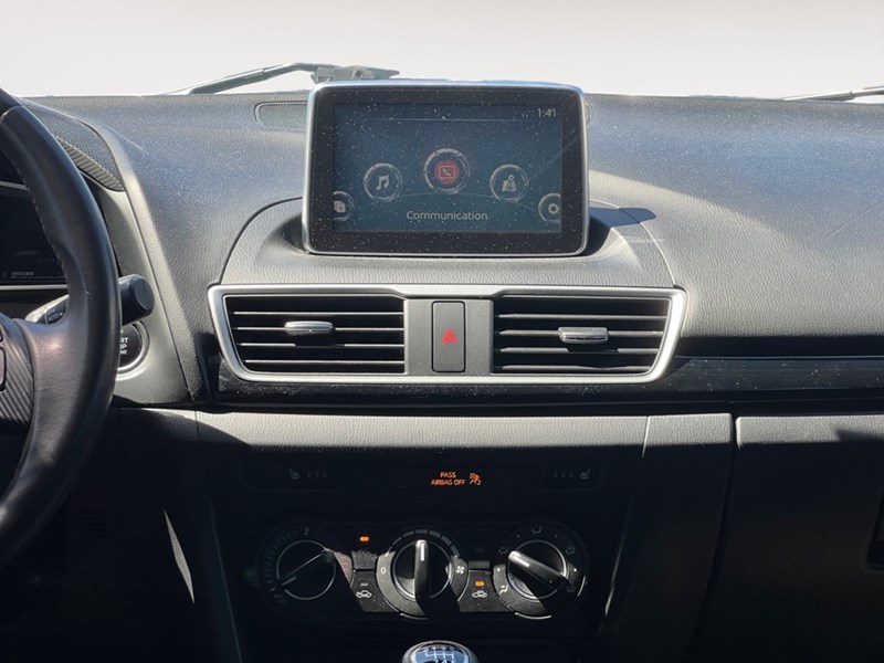 2014 Mazda Mazda3 4dr Sdn Man GS-SKY