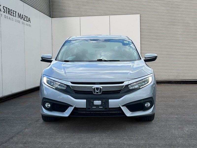 2018 Honda Civic Touring CVT