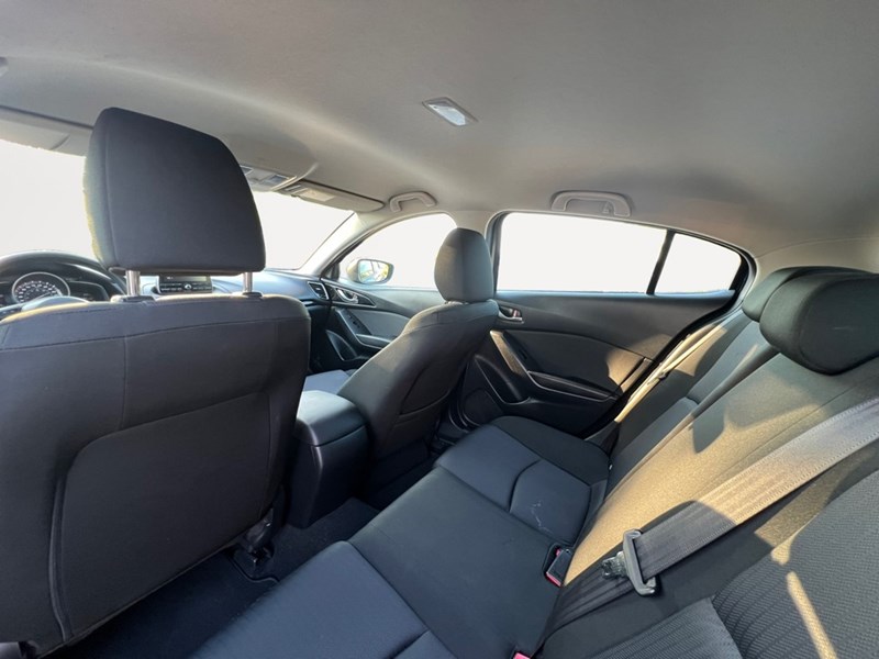 2015 Mazda Mazda3 Sport 4dr HB Sport Auto GX