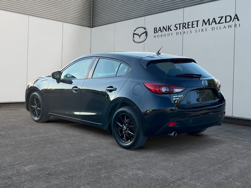 2015 Mazda Mazda3 Sport 4dr HB Sport Auto GX