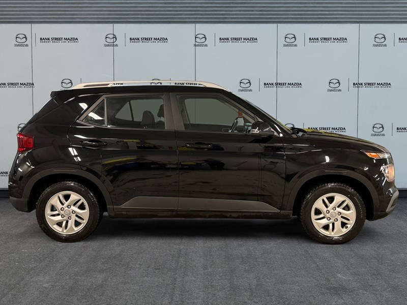 2022 Hyundai Venue Preferred IVT