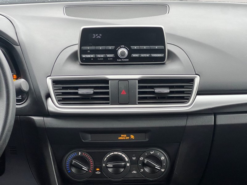 2017 Mazda Mazda3 4dr Sdn Auto GX