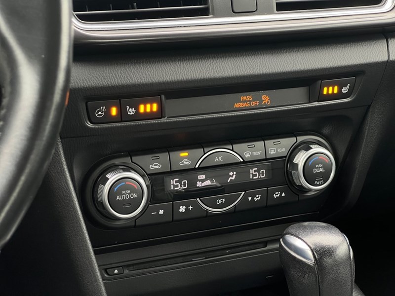 2018 Mazda Mazda3 GT Auto