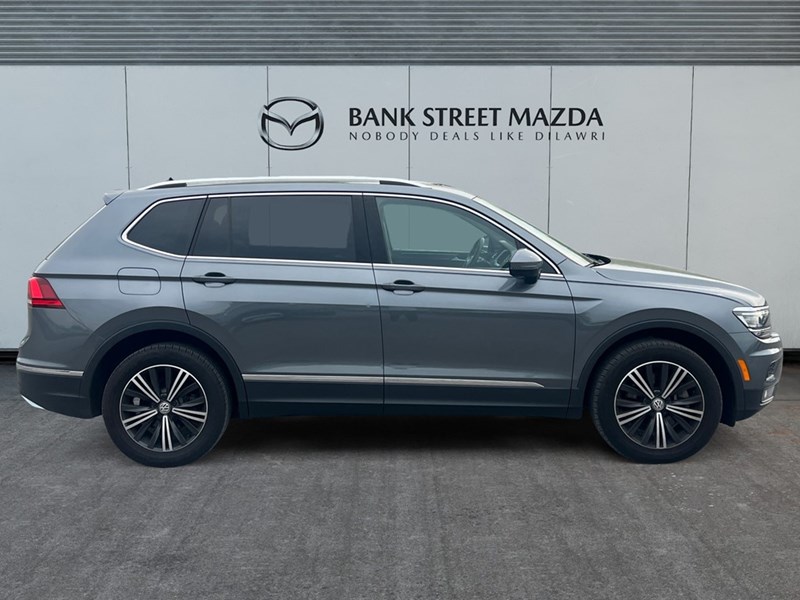 2021 Volkswagen Tiguan Highline 4MOTION - Low Mileage - Clean CarFax - Dealer Serviced