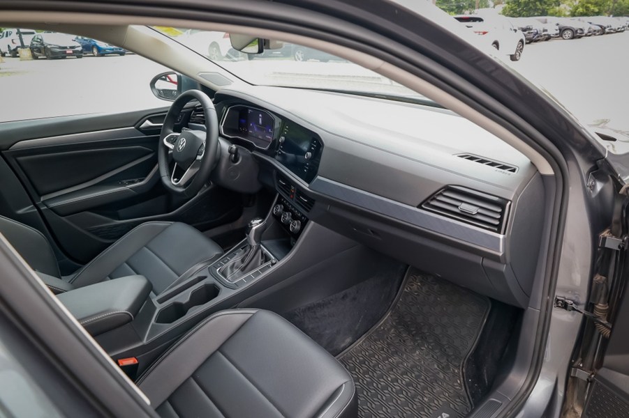 2022 Volkswagen Jetta Comfortline Auto
