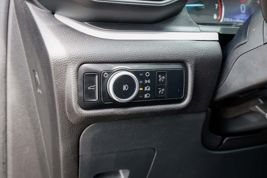 2023 Ford Explorer XLT 4WD
