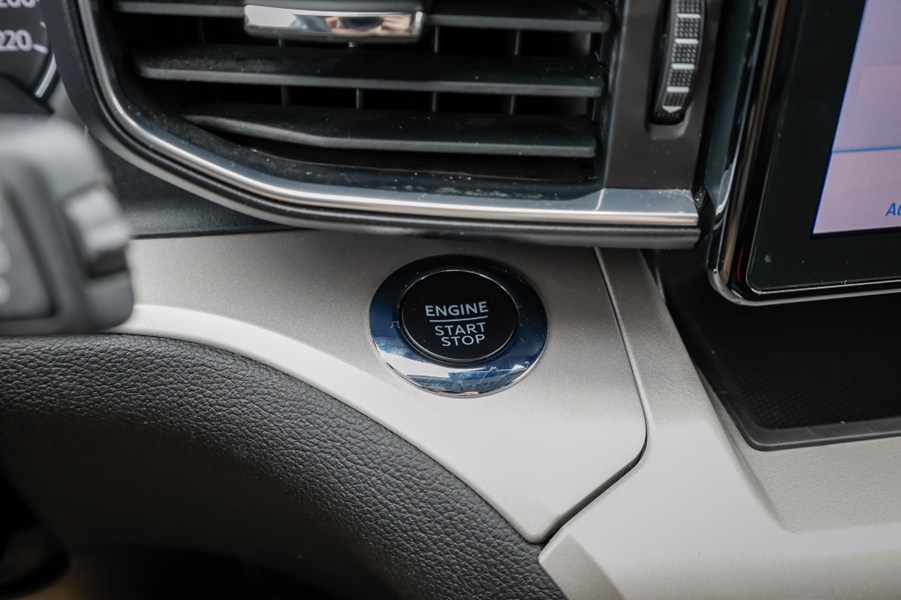 2023 Ford Explorer XLT 4WD