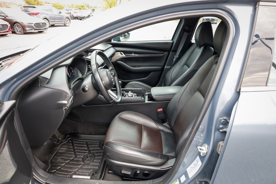 2023 Mazda Mazda3 Sport GT Auto FWD