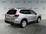 2023 Subaru Forester Base image 5