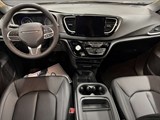 2027 Chrysler Grand Caravan SXT image 2