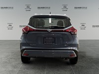 2021 Nissan Kicks SV FWD