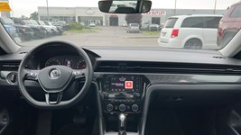 2021 Volkswagen Passat Highline Auto