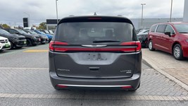 2022 Chrysler Pacifica Limited AWD