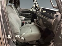 2023 Jeep Wrangler Sport Altitude WITH SOFT TOP !