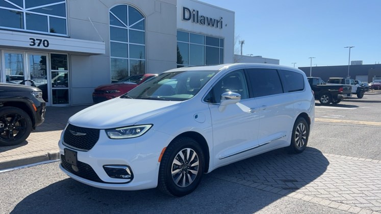 2022 Chrysler Pacifica Hybrid Limited