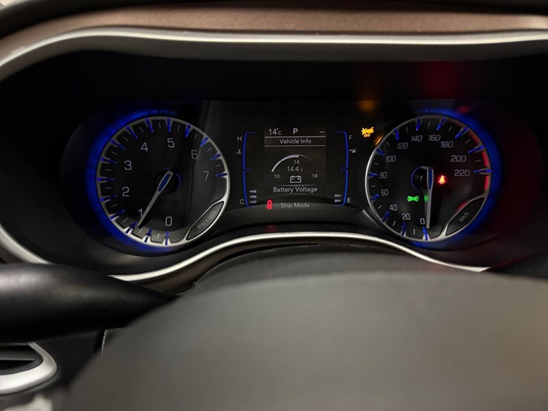 2024 Chrysler Grand Caravan SXT